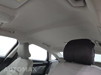 2015 Ford Fusion S – miniatura 17