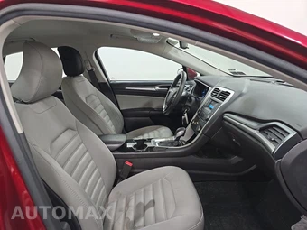 2015 Ford Fusion S – miniatura 8