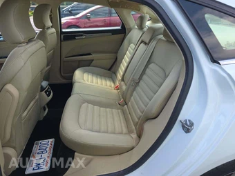 2015 Ford Fusion SE - miniatura 13