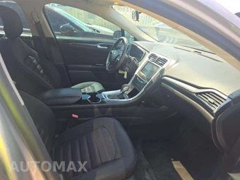 2015 Ford Fusion SE - miniatura 18