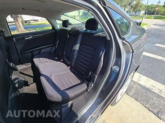 2015 Ford Fusion SE – miniatura 13