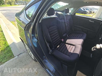 2015 Ford Fusion SE – miniatura 16