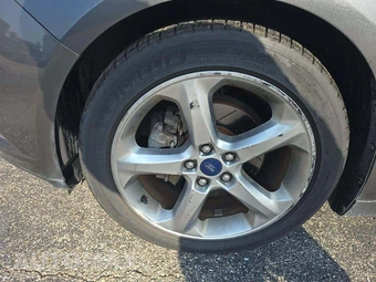 2015 Ford Fusion SE – miniatura 22