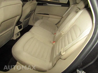 2015 Ford Fusion SE – miniatura 18