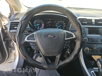 2015 Ford Fusion SE - miniatura 10