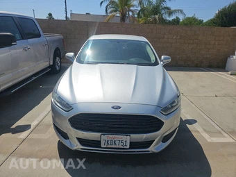 2015 Ford Fusion SE - miniatura 2