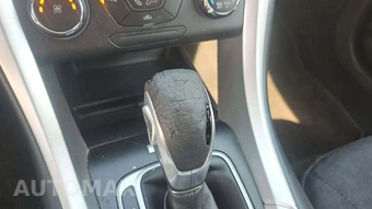 2015 Ford Fusion SE - miniatura 30