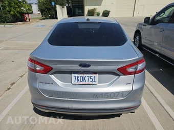 2015 Ford Fusion SE - miniatura 5