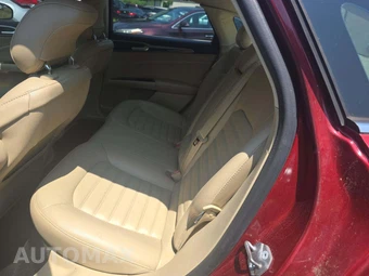 2015 Ford Fusion SE - miniatura 13