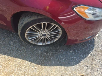 2015 Ford Fusion SE - miniatura 26