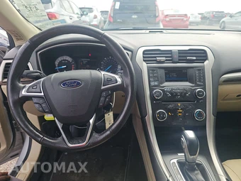 2015 Ford Fusion SE – miniatura 11