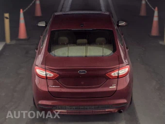 2015 Ford Fusion SE – miniatura 5