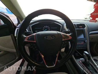 2015 Ford Fusion SE – miniatura 10