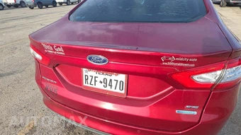 2015 Ford Fusion SE – miniatura 23