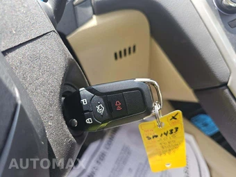 2015 Ford Fusion SE – miniatura 8
