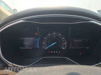 2015 Ford Fusion SE - miniatura 12