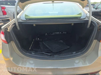 2015 Ford Fusion SE - miniatura 16