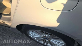 2015 Ford Fusion SE - miniatura 22