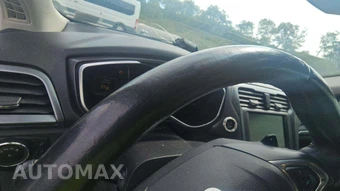 2015 Ford Fusion Titanium – miniatura 21