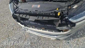 2015 Ford Fusion Titanium – miniatura 38