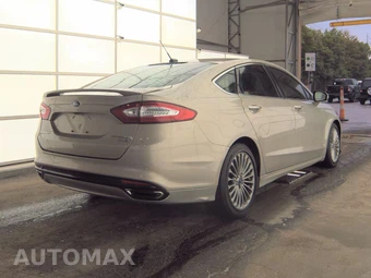 2015 Ford Fusion Titanium – miniatura 4