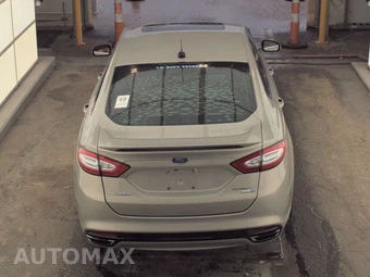 2015 Ford Fusion Titanium – miniatura 5