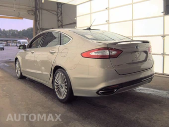 2015 Ford Fusion Titanium – miniatura 6