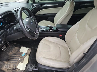 2015 Ford Fusion Titanium – miniatura 7
