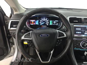 2015 Ford Fusion Titanium - miniatura 10