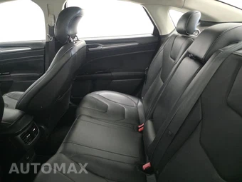 2015 Ford Fusion Titanium - miniatura 13