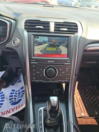 2015 Ford Fusion Titanium – miniatura 10