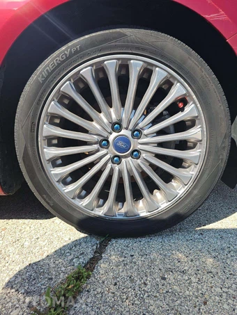 2015 Ford Fusion Titanium – miniatura 34