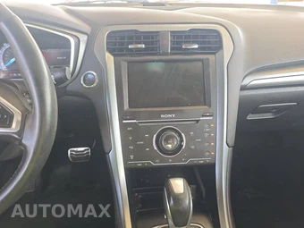 2015 Ford Fusion Titanium – miniatura 11