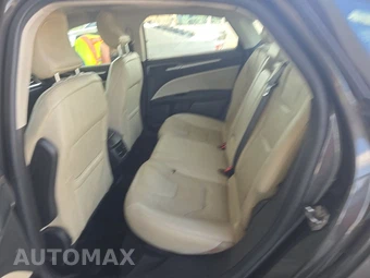 2015 Ford Fusion Titanium – miniatura 13