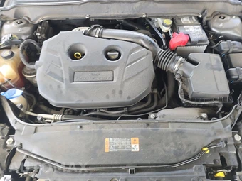 2015 Ford Fusion Titanium – miniatura 15