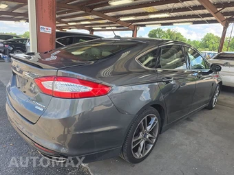 2015 Ford Fusion Titanium – miniatura 4