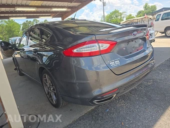 2015 Ford Fusion Titanium – miniatura 6
