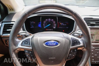 2015 Ford Fusion Titanium - miniatura 27