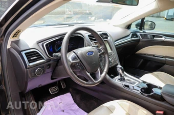 2015 Ford Fusion Titanium - miniatura 8