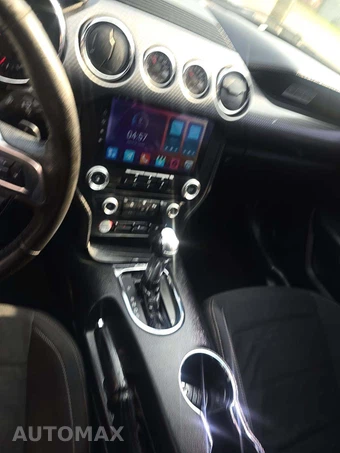 2015 Ford Mustang EcoBoost Coupe – miniatura 10