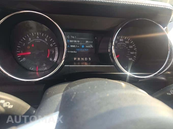 2015 Ford Mustang EcoBoost Coupe – miniatura 9