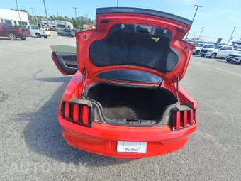 2015 Ford Mustang EcoBoost Coupe - miniatura 13