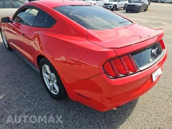 2015 Ford Mustang EcoBoost Coupe - miniatura 2