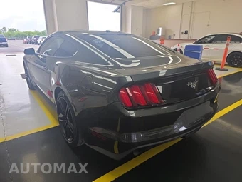 2015 Ford Mustang EcoBoost Premium Coupe – miniatura 6