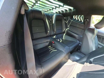 2015 Ford Mustang EcoBoost Premium Coupe – miniatura 16
