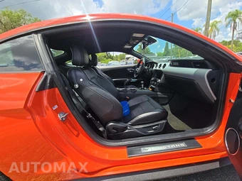 2015 Ford Mustang EcoBoost Premium Coupe – miniatura 18