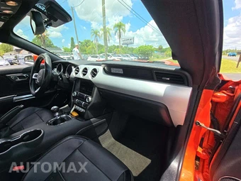 2015 Ford Mustang EcoBoost Premium Coupe – miniatura 19