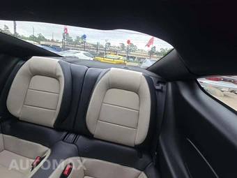 2015 Ford Mustang EcoBoost Premium Coupe - miniatura 10