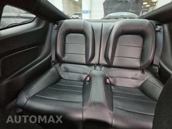 2015 Ford Mustang EcoBoost Premium Coupe – miniatura 13