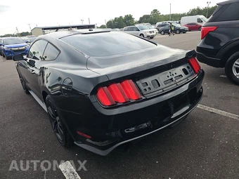 2015 Ford Mustang EcoBoost Premium Coupe – miniatura 6